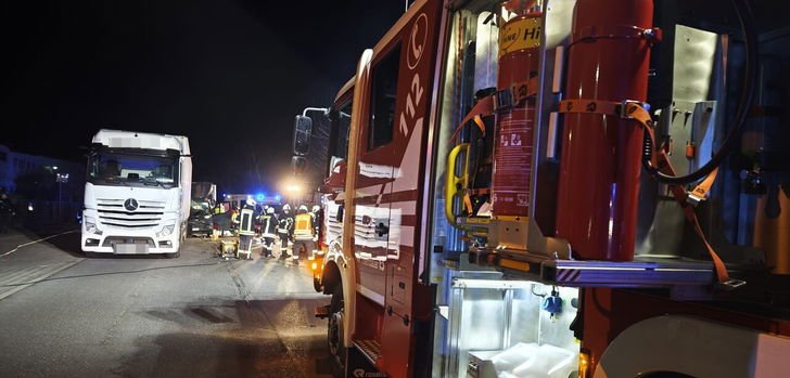 Später Einsatz am Mittwochabend für die Rettungskräfte.