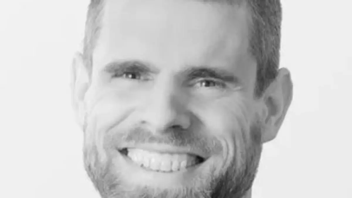Dr. Arvid Neumann