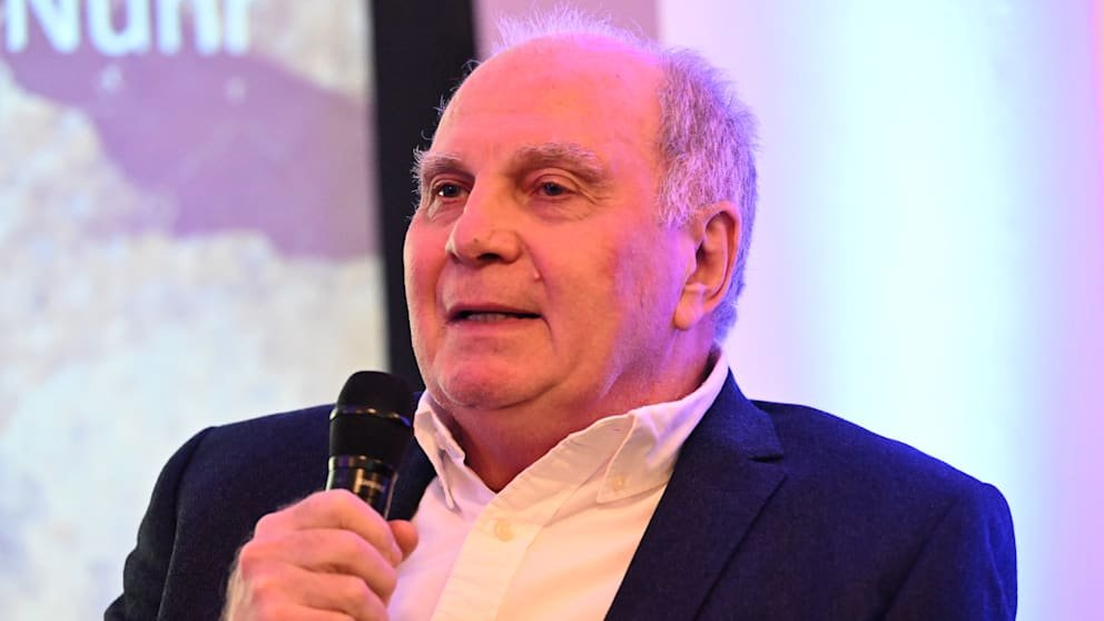 Bayerns Ehrenpräsident Uli Hoeneß mahnt die Münchner zur Sparsamkeit
