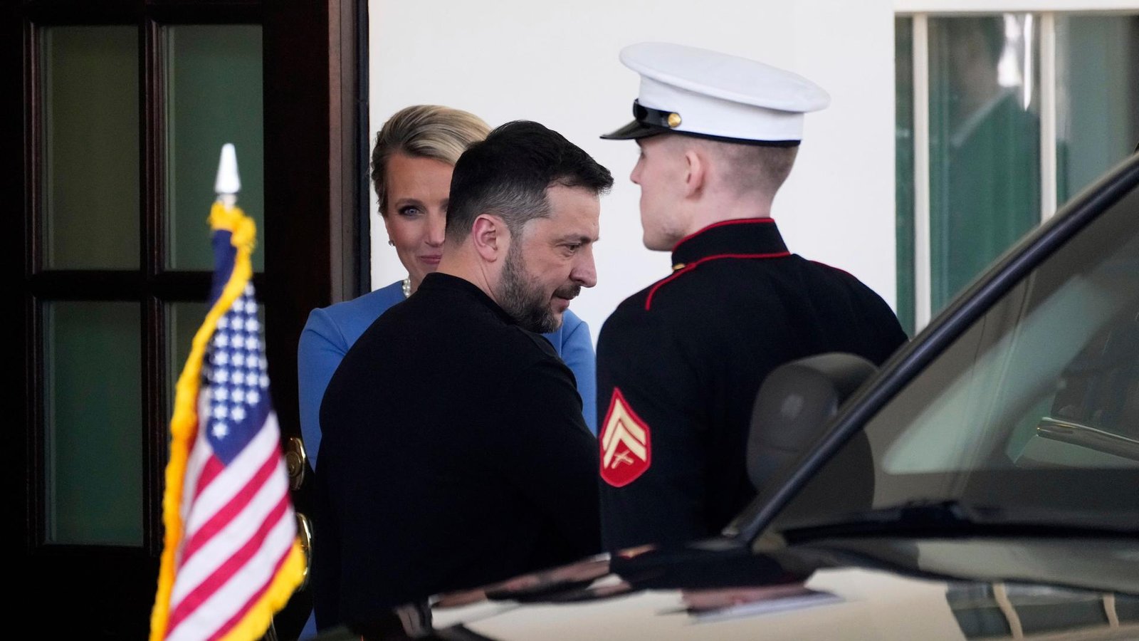 Ukrainian President Volodymyr Zelenskyy gets into a car in front of the White House. Ukrainian President Volodymyr Zelenskyy gets into a car in front of the White House.