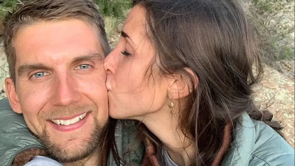 Andrew hinterlässt seine Ehefrau Evelyn